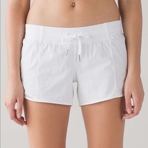 Lululemon Hotty Hot Shorts II Long 4”